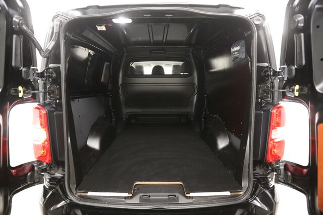 Opel VIVARO 2.0 CDTI L3H1 | Dubbele Cabine | 5 Persoons | 177PK Aut. Airco 360 Camera Carplay Cruise LED Navi 2xSchuifdeur Trekhaak PDC 17"LMV