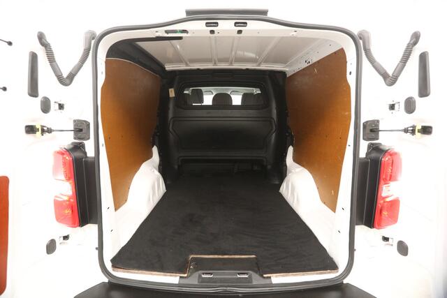Opel VIVARO 2.0 CDTI L3H1 | DC | 5 Persoons | Automaat | 360° | Carplay | Head up Display | LED | 2xSchuifdeur | Airco | Navi | Trekhaak |