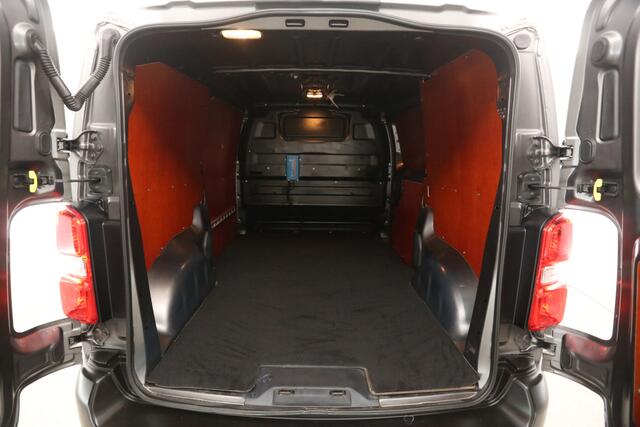 Opel VIVARO 2.0 CDTI 150PK L2H1 | Airco | 360° CAM | Carplay | Cruise | Trekhaak | 3 Persoons | PDC | Sidebars