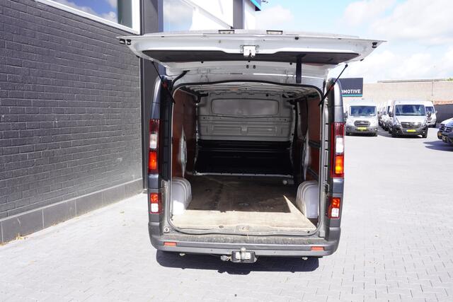 Opel VIVARO 1.6 CDTI 125PK L2 EURO 6 - Airco - Cruise - Trekhaak - ¤ 8.900,- Excl.