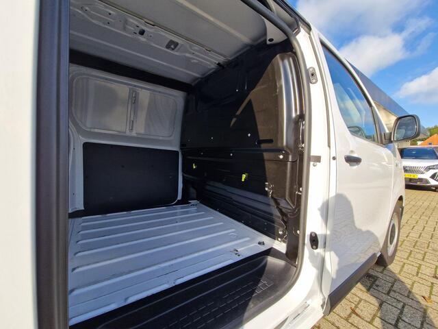 Opel VIVARO 2.0 Diesel 145 L3 | Airco & Cruise Control | Navigatie | Achteruit Rijd Camera |