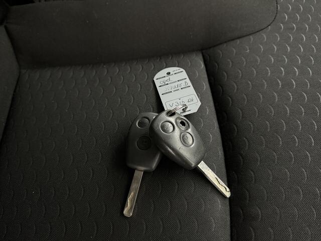 Opel VIVARO 1.6CDTI 120PK Lang Sport | Navigatie | Camera | Airco | 3-Persoons