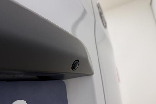 Opel VIVARO Electric L3 75 kWh | 352km Actieradius WLTP | NIEUW | Uit voorraad leverbaar! | Camera | Parkeersensoren voor/achter | Apple Carplay/Android Auto | 10'' Multimedia scherm