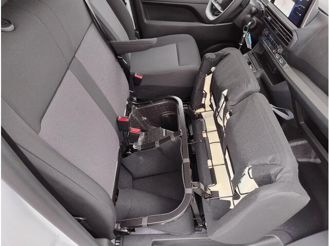 Opel VIVARO Electric L2 75 kWh 136pk | ACTIE! | 8 jaar garantie | Multimedia | Apple Carplay | Android Auto | Achteruitrijcamera | Parkeersensoren voor en achter | Digital cockpit | Stuurwielbediening | Scheidingswand comfort | Bestuurdersstoel comfort | Bank voorpas