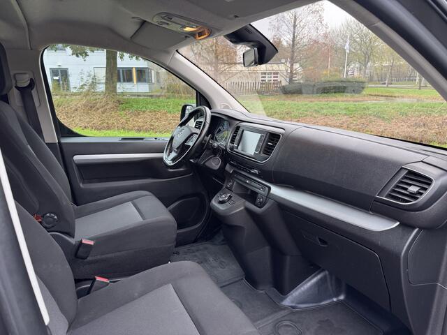 Opel VIVARO 2.0 CDTI L3H1 DC Innovation | Dubbel Cabine| 2x Schuifdeur | VOL Opties | 177PK | Trekhaak | Navi | Dodehoek Detectie | Dealer Onderhouden |