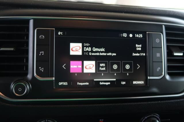 Opel VIVARO 2.0 CDTI 150 pk L3H1 Dubbel Cabine Edition uitvoering.