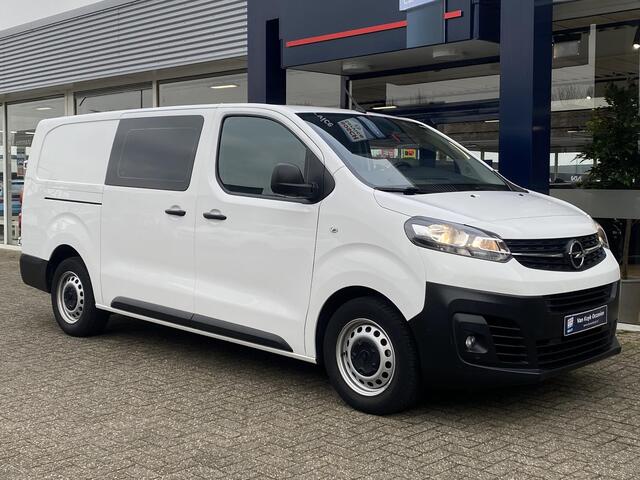 Opel VIVARO 1.5 CDTI L3H1 DC Selection / 6-Persoons / Cruise-Control / Trekhaak / Zijschuifdeur-Rechts / Houten-Vloer / Zijwandbekleding / Apple-Carplay & Android-Auto / Navi / Radio-Bluetooth / Airco / 16'' All-Seasons / ENZ.
