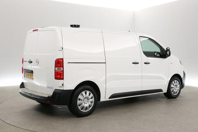 Opel VIVARO Vivaro-e L2H1 75 kWh | SOH 90% | Snelladen | Airco | Cruise | 3-Zits | Carplay | Navi | Parkeersens.