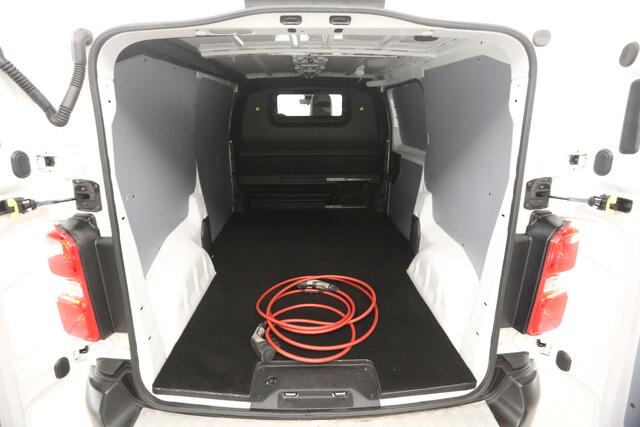 Opel VIVARO Vivaro-e L2H1 75 kWh | SOH 90% | Snelladen | Airco | Cruise | 3-Zits | Carplay | Navi | Parkeersens.