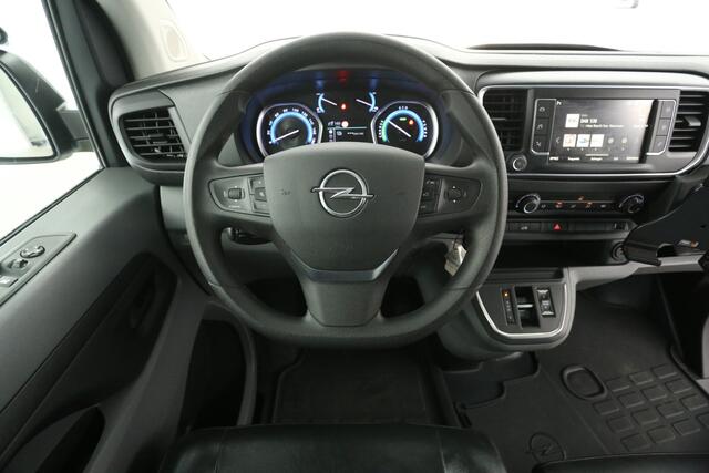 Opel VIVARO Vivaro-e L2H1 75 kWh | SOH 90% | Snelladen | Airco | Cruise | 3-Zits | Carplay | Navi | Parkeersens.