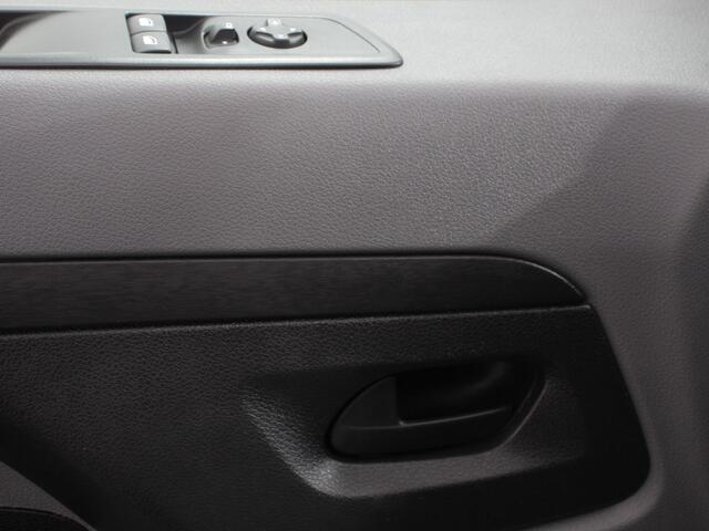 Opel VIVARO Combi 1.5 CDTI L3H1 9-Persoons | Climate control | Cruise control | Radio | Apple Carplay/ Android Auto