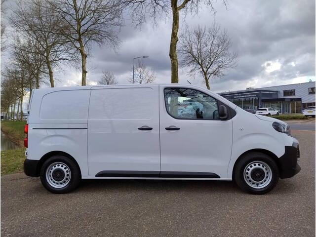 Opel VIVARO Electric L2 75 kWh 136pk | 8 jaar garantie | 0% financial lease | Houten afwerking laadruimte | NAVI | Multimedia | Apple Carplay | Android Auto | Achteruitrijcamera | Parkeersensoren voor en achter | Dode hoek detectie | Digitale cockpit | Stuurwielbedie