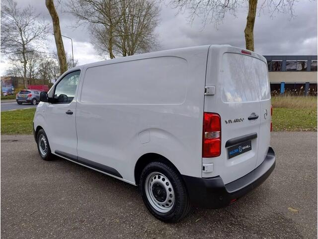 Opel VIVARO Electric L2 75 kWh 136pk | 8 jaar garantie | 0% financial lease | Houten afwerking laadruimte | NAVI | Multimedia | Apple Carplay | Android Auto | Achteruitrijcamera | Parkeersensoren voor en achter | Dode hoek detectie | Digitale cockpit | Stuurwielbedie
