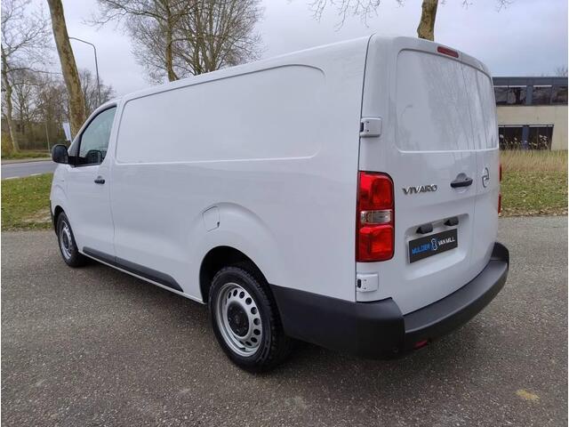Opel VIVARO Electric L3 75 kWh 136pk | 8 jaar garantie | 0% financial lease | Houten afwerking laadruimte | NAVI | Multimedia | Apple Carplay | Android Auto | Achteruitrijcamera | Parkeersensoren voor en achter | Dode hoek detectie | Digitale cockpit | Stuurwielbedie