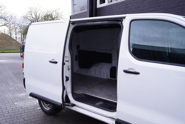 Opel VIVARO 2.0 CDTI L3 Automaat EURO 6 - Airco - Cruise - Camera - ¤ 17.950,- Excl.