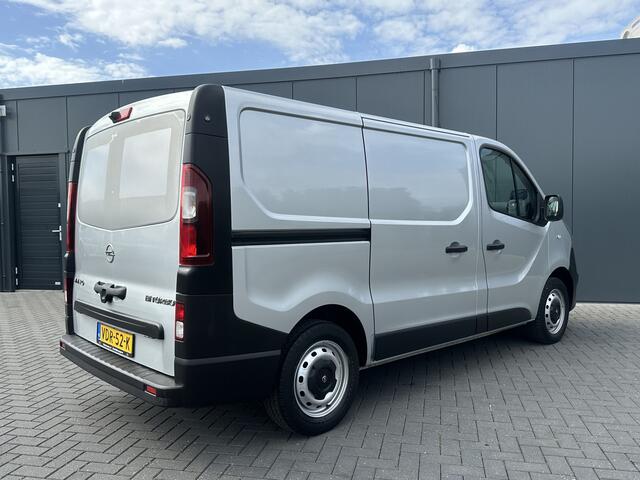 Opel VIVARO 1.6 CDTI 126 PK / L1H1 / 1e EIG. / ACHTERKLEP / AIRCO / CRUISE / NAVI / CAMERA / BLUETOOTH