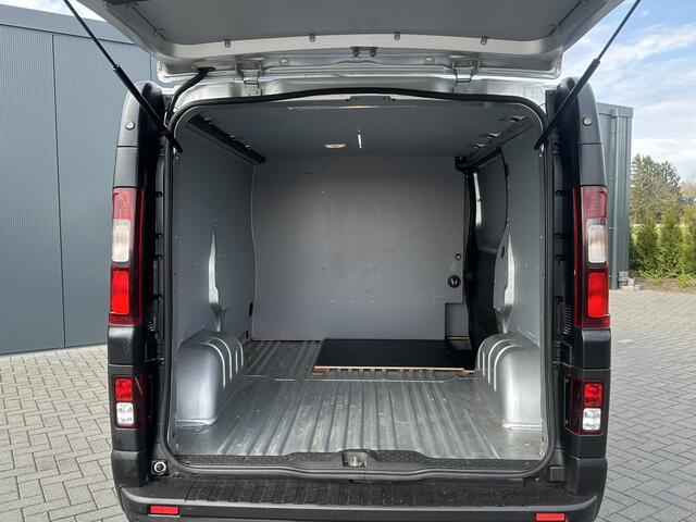 Opel VIVARO 1.6 CDTI 126 PK / L1H1 / 1e EIG. / ACHTERKLEP / AIRCO / CRUISE / NAVI / CAMERA / BLUETOOTH