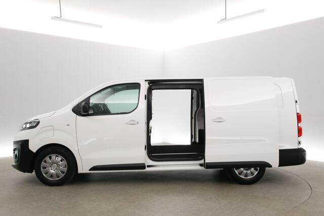 Opel VIVARO Vivaro-e 75 kWh L3H1 | Snelladen | SOH 92% | Clima | Camera | Cruise | 3 Zits | Carplay | 2xSchuifdeur