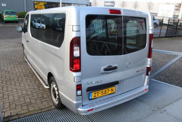 Opel VIVARO Combi 1.6 CDTI L2H1 9 Persoons/20650 excl. BTW/Navigatie/Airco/Cruise control/BTW auto/Side bars