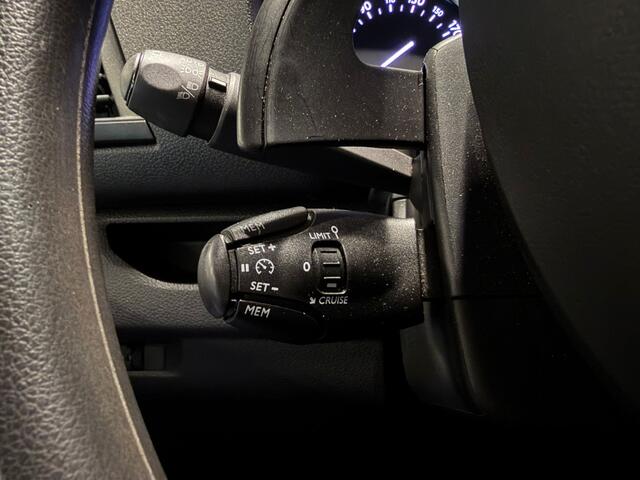 Opel VIVARO 2.0 BlueHDi 145 S&S L3 ///Dynamic Trekhaak Navi Camera Leder Carplay