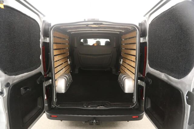 Opel VIVARO 1.6 CDTI L2H1 | DC | 6 Zits | Airco | Cruise | Trekhaak | Navi | Parkeersens.