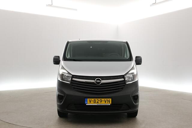 Opel VIVARO 1.6 CDTI L2H1 | DC | 6 Zits | Airco | Cruise | Trekhaak | Navi | Parkeersens.