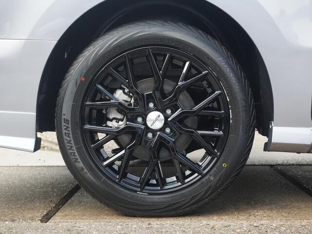 Opel VIVARO L3 75 kWh | STX Sport | Lederen bekleding | Spoilerpakket | 18 inch Lichtmetalen velgen | Rondom Camera's | Mooiste bus van NL (!)