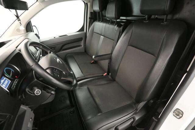 Opel VIVARO Vivaro-e L3H1 Innovation 75 kWh | Snelladen | SOH 89% | Clima | Cruise | Carplay | 3 Zits | 2xSchuifdeur | Parkeersens.