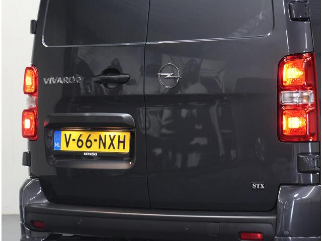 Opel VIVARO Electric L3 75 kWh 136PK STX Edition | Lederen Bekleding | AppleCarplay/AndroidAuto | Armsteun | LED | Laadvloer+Betimmering | Navigatie | Stoel/Stuurverwarming | Camera | Cruise Control | Climate Control | LMV | Parkeersensoren |