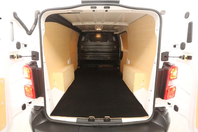 Opel VIVARO Vivaro-e L3H1 75 kWh | Snelladen | SOH 91% | Airco | Cruise | Camera | 3 Zits | HuD | Carplay | Parkeersens.