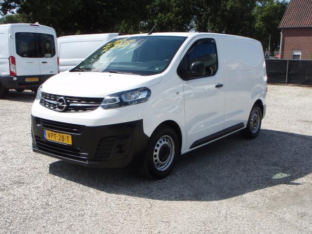 Opel VIVARO camera trekhaak navi 83544 km bj 12-2021