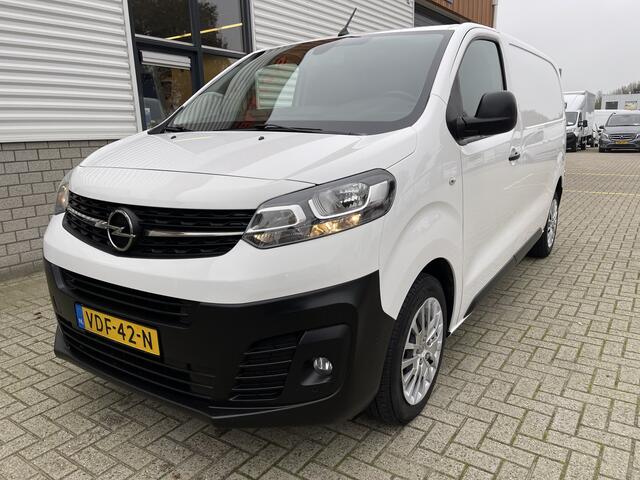 Opel VIVARO 2.0 CDTI 122pk L2H1 Edition nieuwe type / vaste prijs rijklaar € 12.950 ex btw / lease vanaf € 256 / airco / cruie / navi / camera / pdc / trekhaak 2500 kg !