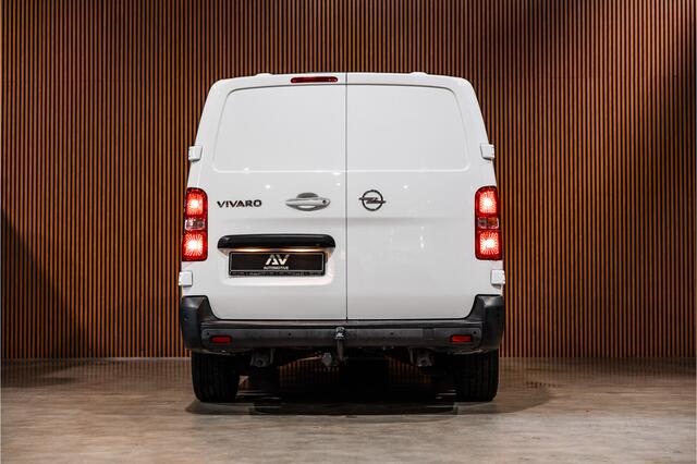Opel VIVARO 2.0 CDTI L3H1 XL Edition | Automaat | CarPlay | Camera | Stoelverwarming | Trekhaak | F1 Flippers | Cruise control | Bedrijfswageninrichting | 3-Zitter | Nieuwe APK