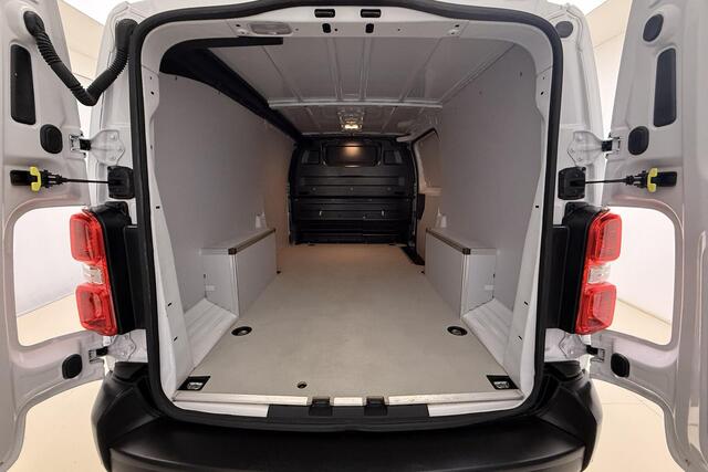 Opel VIVARO 2.0 Diesel 180 S&S L3 Automaat | Navigatie | 3 Zits | Camera | Laadruimte betimmering | Parkeersensoren | Stoelverwarming