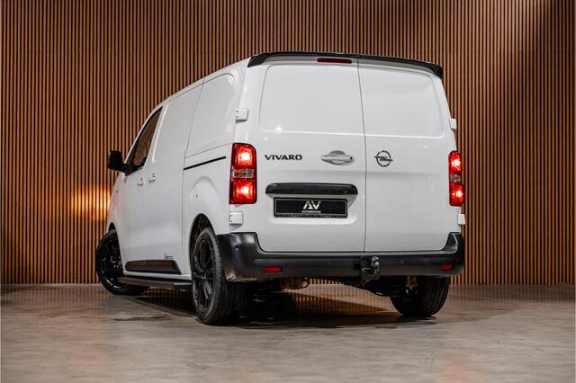 Opel VIVARO 2.0 CDTI L2H1 | L+R Schuifdeur | Automaat | CarPlay | Camera | Stoelverwarming | Trekhaak | F1 Flippers | Cruise control | Bedrijfswageninrichting | 3-Zitter | Nieuwe APK