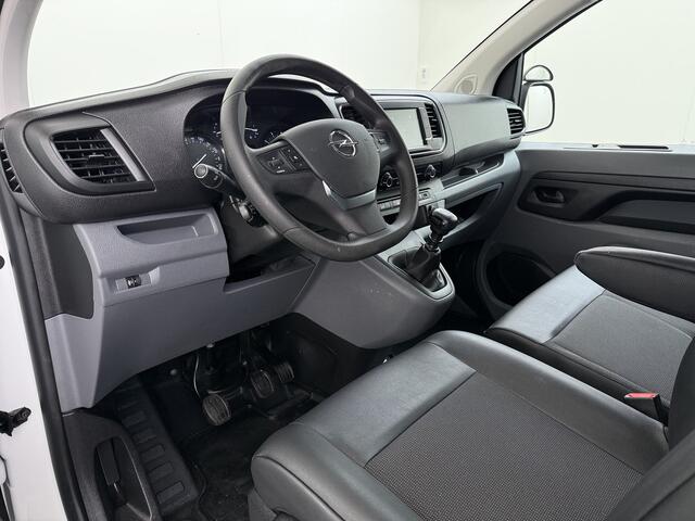 Opel VIVARO 2.0CDTI 123PK Euro 6 L2H1 3-Persoons Imperiaal Trekhaak 360°Camera Navi Apple Carplay Android Auto Airco Cruise Control Betonplex Vloer Kasteninbouw Wandbetimmering 2.500KG Trekgewicht 1e Eigenaar