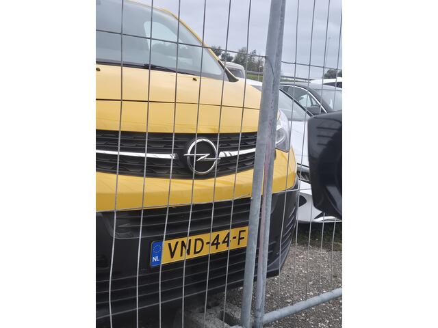 Opel VIVARO 2.0 CDTI automaat8 motor defect L3H1 Edition 85.00km