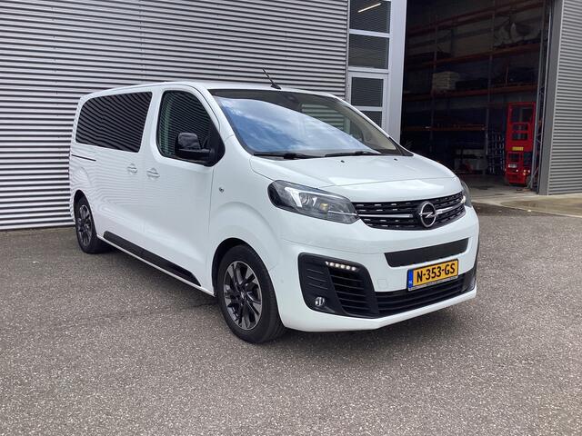 Opel ZAFIRA Tourer e-Combi 75 kWh 330km WLTP (DEMO) ¤ 41.677,- incl. BTW Pano/ Elek.Schuifdeuren/ Massage Stoelen/ Leder/ Xenon/ Standkachel/ Head Up/ Klasse 3/ Carplay/ Combi/ Kombi/ 9 Pers./ 9 Persoons