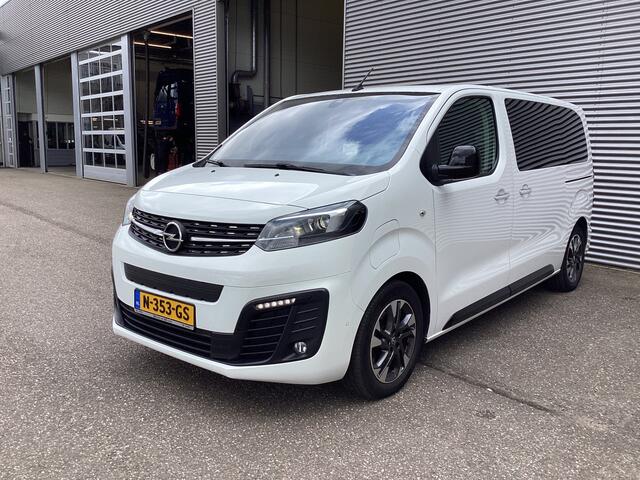 Opel ZAFIRA Tourer e-Combi 75 kWh 330km WLTP (DEMO) ¤ 41.677,- incl. BTW Pano/ Elek.Schuifdeuren/ Massage Stoelen/ Leder/ Xenon/ Standkachel/ Head Up/ Klasse 3/ Carplay/ Combi/ Kombi/ 9 Pers./ 9 Persoons