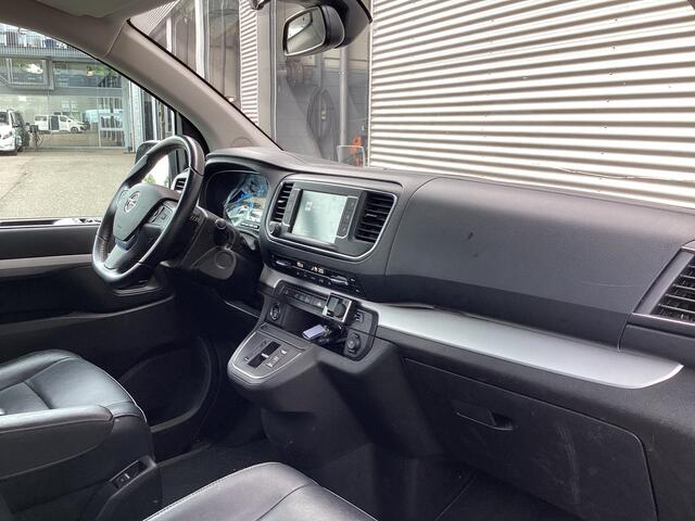 Opel ZAFIRA Tourer e-Combi 75 kWh 330km WLTP (DEMO) ¤ 41.677,- incl. BTW Pano/ Elek.Schuifdeuren/ Massage Stoelen/ Leder/ Xenon/ Standkachel/ Head Up/ Klasse 3/ Carplay/ Combi/ Kombi/ 9 Pers./ 9 Persoons