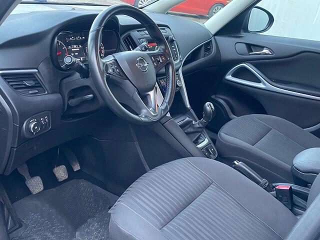 Opel ZAFIRA 1.4 Turbo Innovation 7p. Panodak/ Navi/ Trk.hk