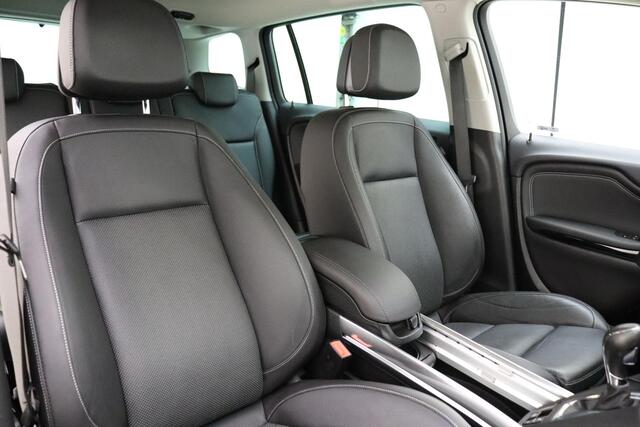 Opel ZAFIRA Tourer 1.4 Blitz 7p. Automaat | 7 Zitplaatsen | Navigatie via Carplay | Stoel & Stuurverwarming | Extra getint glas | Camera | Parkeersensoren