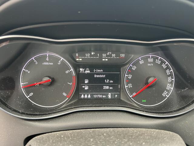 Opel ZAFIRA 1.4 Turbo Business Executive | Nieuw Binnen! | Automaat | Camera | Trekhaak