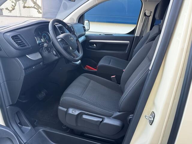 Opel ZAFIRA Zafira-e Life XL3 75 kWh 8-Zitter 28.800 EX BTW Stoelverwarming 2 Schuifdeuren Apple CarPlay Android Auto