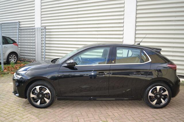 Opel e-Corsa Level 3 50 kWh/Navigatie/LM Velgen/Camera achter ¤ 2.000,- Subsidie mogelijk