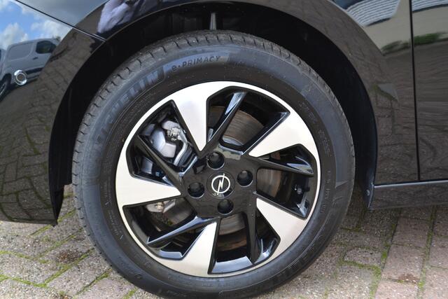 Opel e-Corsa Level 3 50 kWh/Navigatie/LM Velgen/Camera achter ¤ 2.000,- Subsidie mogelijk