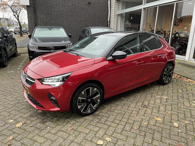 Opel e-Corsa Elegance 50 kWh Dodehoek sensor/ECC/Adaptieve cruis control.