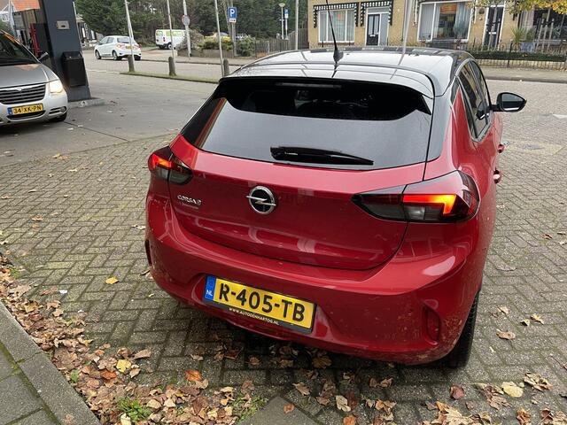 Opel e-Corsa Elegance 50 kWh Dodehoek sensor/ECC/Adaptieve cruis control.