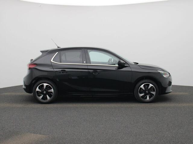 Opel e-Corsa Elegance 50 kWh | Carplay | Achteruitrijcamera | Navigatie | Climate Control | Warmtepomp