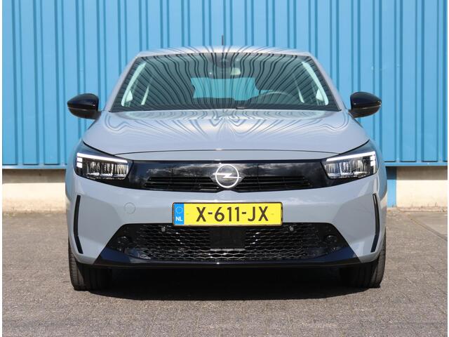 Opel e-Corsa Electric 50 kWh 136PK | Navigatie via Apple Carplay/Android Auto | Parkeersensoren Achter | LED Koplampen | Keyless Start | DAB Ontvanger | Volledig Digitaal Instrumentenpaneel | Climate Control | Cruise Control | 16" Lichtmetalen Velgen